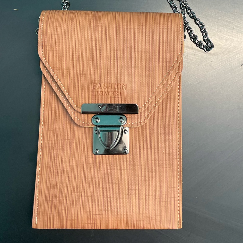 Tan Rectangular Shoulder Bag with Chain Strap and Flap Closure - Picture 2 of 9